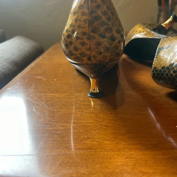 Liz Claiborne flex sz 5.5 leather reptile print heels - Picture 6 of 6